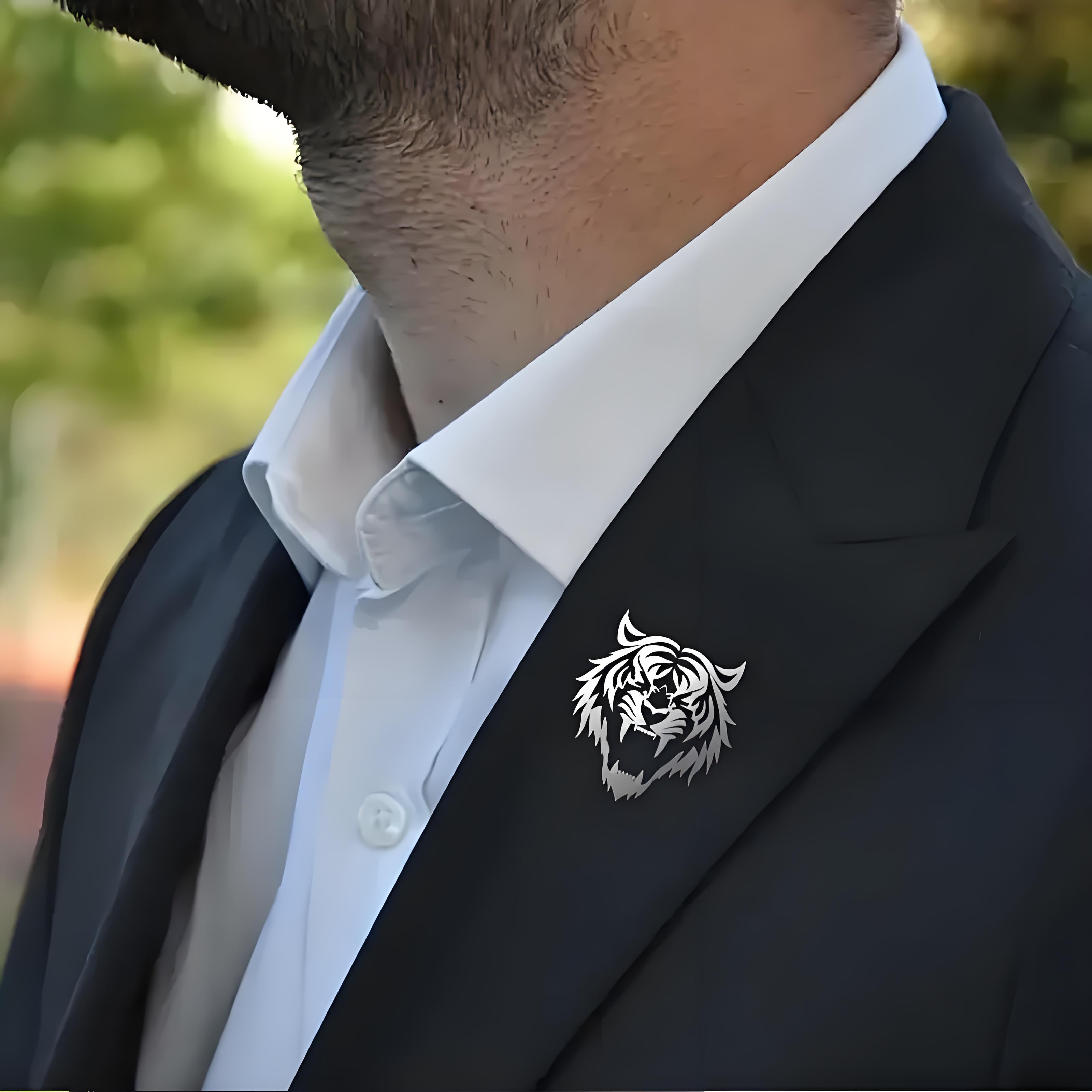 Pin Kerah Kepala Harimau Baja  - Men'S Suit Accessories ulasan dan harga
